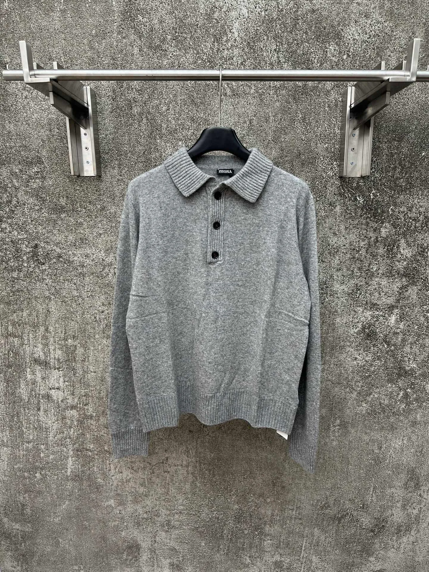 ZEGNA Yellow Classic ， 。 ， ， 。 ， 。 Authentic， 。 ， Versatile。 Size：S M L XL